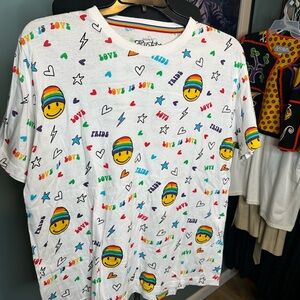 Eighty Eight White Pride & Love Smily Face Tees Size XL
